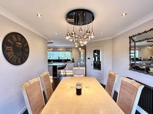 Photo 30- click for photo gallery